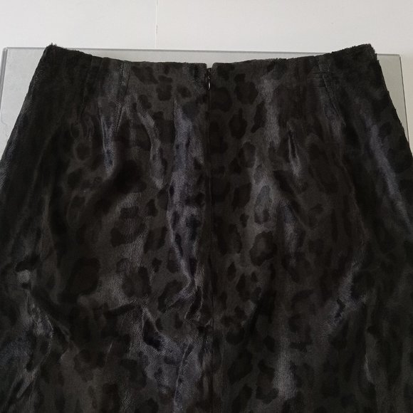 BROOKS BROTHERS | Faux Animal Print Skirt - Picture 5 of 13